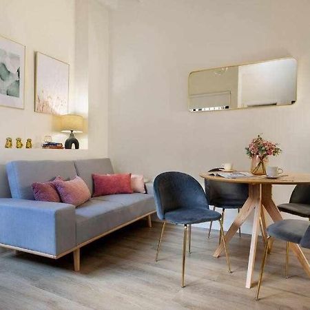 Monkeys Apartments San Roman Deluxe เซบีญา ภายนอก รูปภาพ